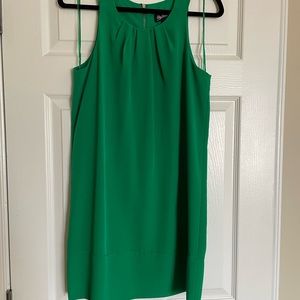 Oleg Cassini Stunning Green sleeveless dress. Size 6
